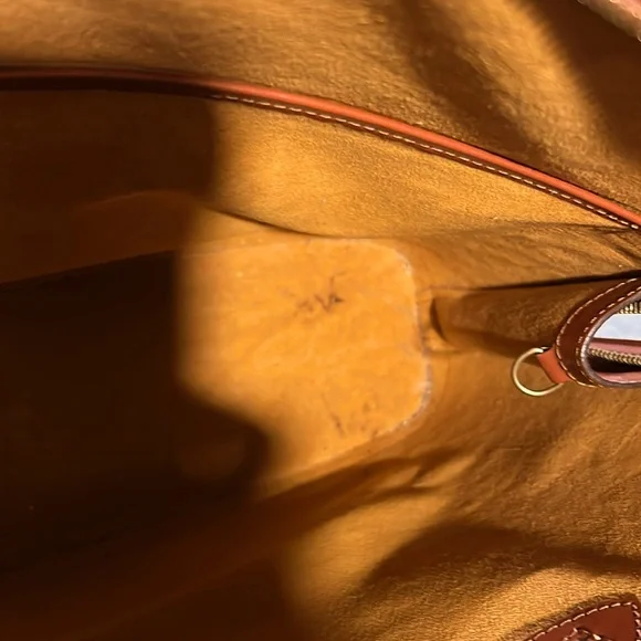 Louis Vuitton Brown Epi Lussac Shoulder Bag - Picture 7 of 11